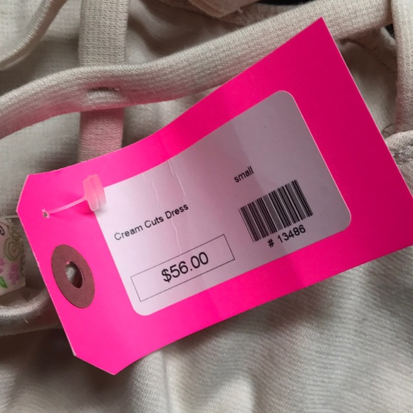 Nude dress - Picture 3 of 3